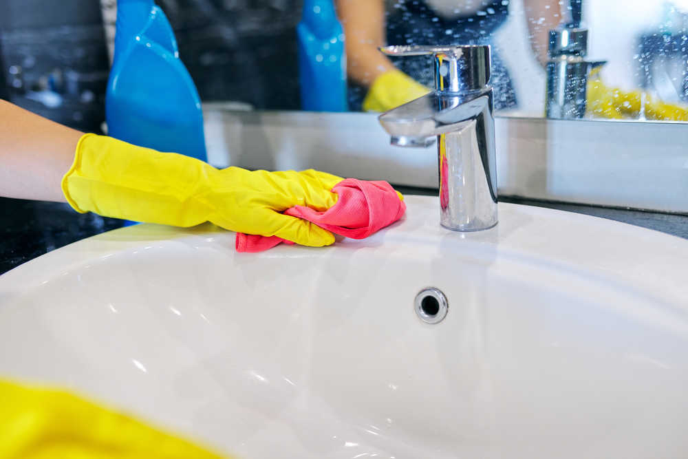 8 consejos de limpieza para tener un baño reluciente